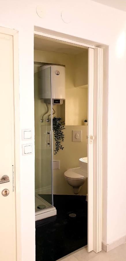 סנג' Apartments And Room Vela מראה חיצוני תמונה